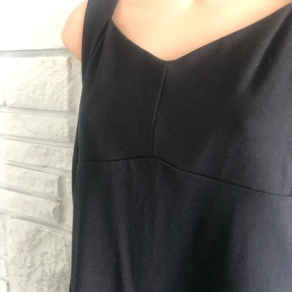 LBD from Express - Picture 3 of 8